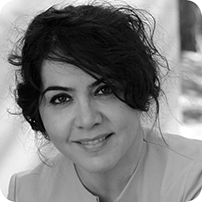 Houmanfar Ramona